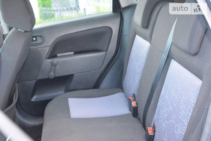 Хэтчбек Ford Fiesta 2008 в Киеве фото 13 Хэтчбек Ford Fiesta 2008 в Киеве