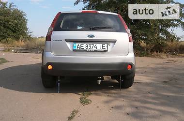 Хэтчбек Ford Fiesta 2007 в Гуляйполе