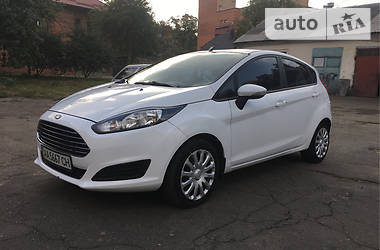 Хэтчбек Ford Fiesta 2013 в Киеве