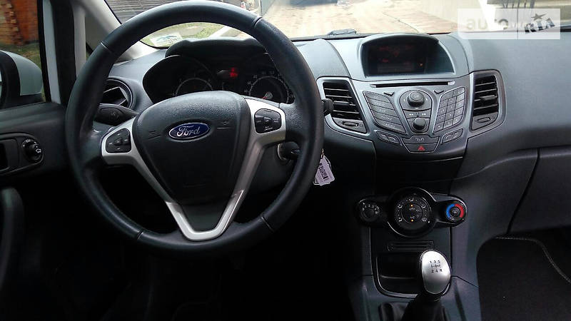 Ford Fiesta, фото з оголошення