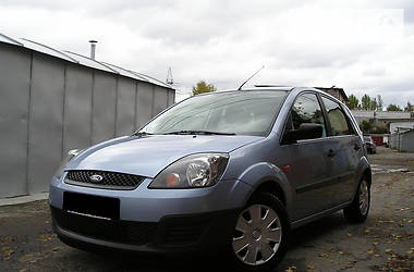 Хэтчбек Ford Fiesta 2007 в Киеве