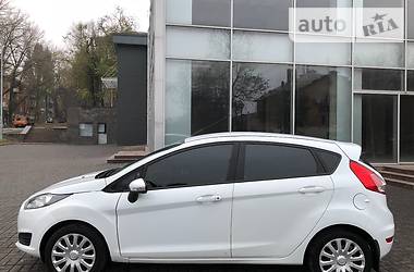 Хэтчбек Ford Fiesta 2013 в Каменском