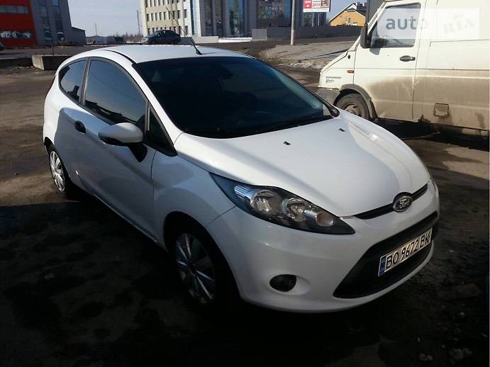 Хэтчбек Ford Fiesta 2011 в Тернополе