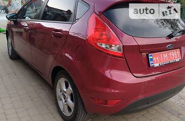 Хэтчбек Ford Fiesta 2010 в Стрые