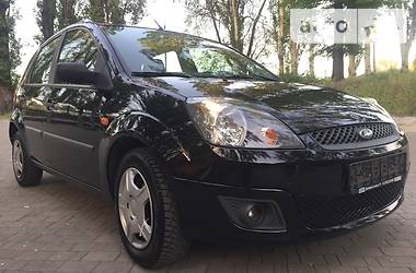 Хетчбек Ford Fiesta 2008 в Дніпрі