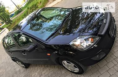 Хетчбек Ford Fiesta 2008 в Дніпрі