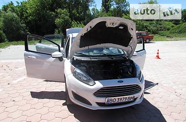 Седан Ford Fiesta 2014 в Тернополе