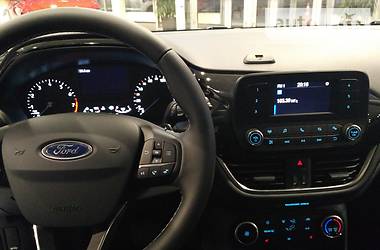 Хэтчбек Ford Fiesta 2018 в Днепре