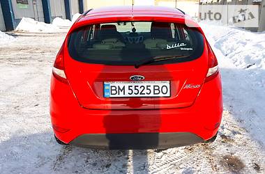 Хэтчбек Ford Fiesta 2011 в Сумах