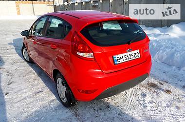 Хэтчбек Ford Fiesta 2011 в Сумах