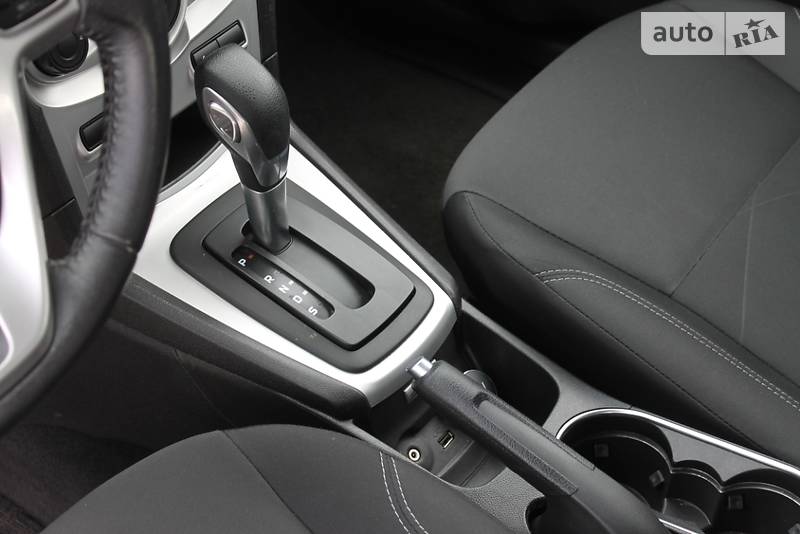 Хетчбек Ford Fiesta 2015 в Миколаєві