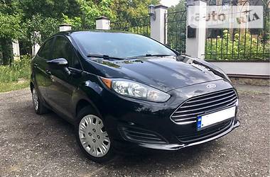Седан Ford Fiesta 2016 в 