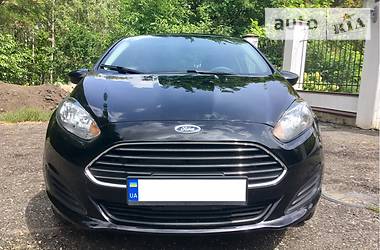 Седан Ford Fiesta 2016 в 