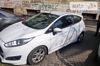 Хэтчбек Ford Fiesta 2013 в Киеве