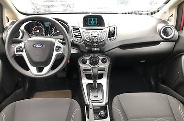Седан Ford Fiesta 2017 в 