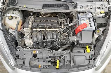 Хэтчбек Ford Fiesta 2017 в 