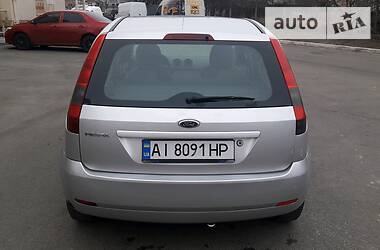 Хэтчбек Ford Fiesta 2003 в Киеве