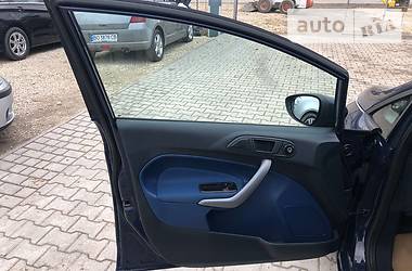 Хэтчбек Ford Fiesta 2009 в 