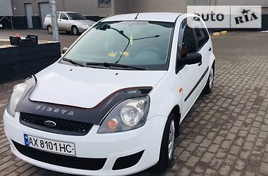Хэтчбек Ford Fiesta 2007 в 