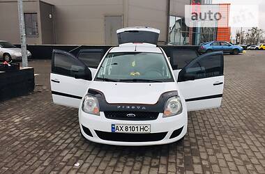 Хэтчбек Ford Fiesta 2007 в 