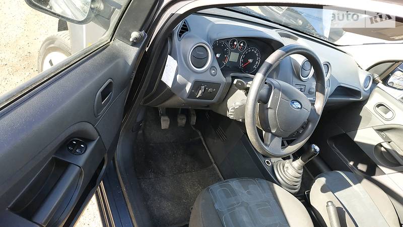 Хетчбек Ford Fiesta 2008 в Херсоні