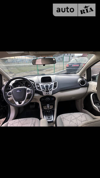 Седан Ford Fiesta 2013 в Луцьку