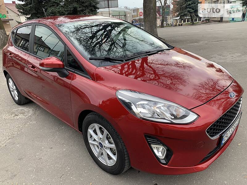 Хетчбек Ford Fiesta 2017 в Тернополі