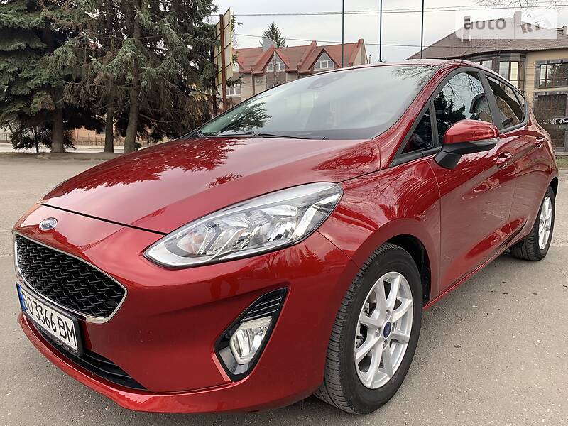 Хетчбек Ford Fiesta 2017 в Тернополі