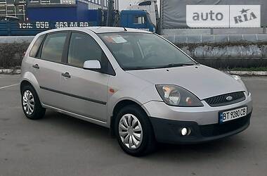 Хэтчбек Ford Fiesta 2007 в 