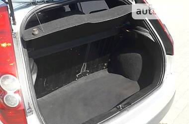Хетчбек Ford Fiesta 2006 в 