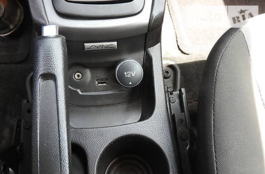 Седан Ford Fiesta 2016 в 