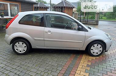 Хэтчбек Ford Fiesta 2008 в 