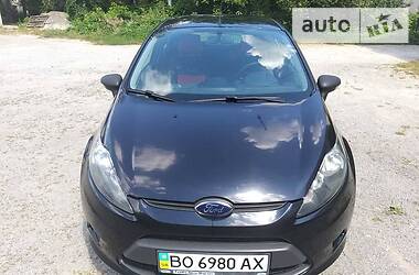 Хэтчбек Ford Fiesta 2012 в Гусятине