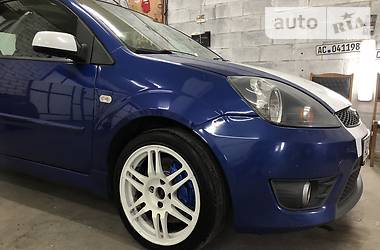 Хетчбек Ford Fiesta 2007 в 