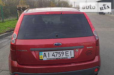 Хэтчбек Ford Fiesta 2006 в Киеве