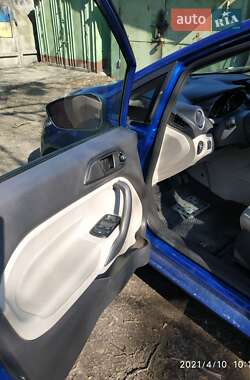 Седан Ford Fiesta 2018 в 