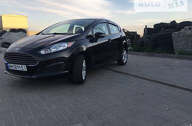 Хэтчбек Ford Fiesta 2014 в Киеве