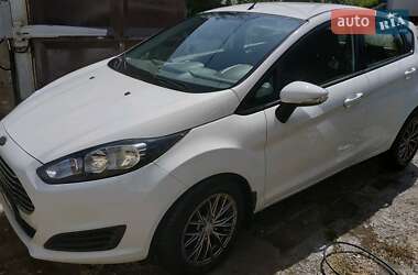 Хэтчбек Ford Fiesta 2013 в 