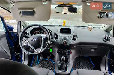 Хэтчбек Ford Fiesta 2014 в Львове