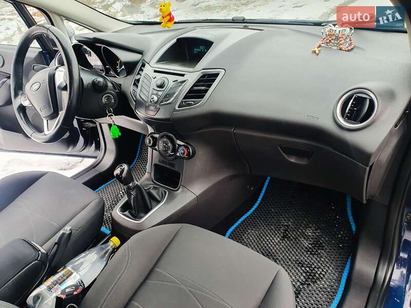 Хетчбек Ford Fiesta 2014 в Львові