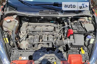 Хэтчбек Ford Fiesta 2012 в 
