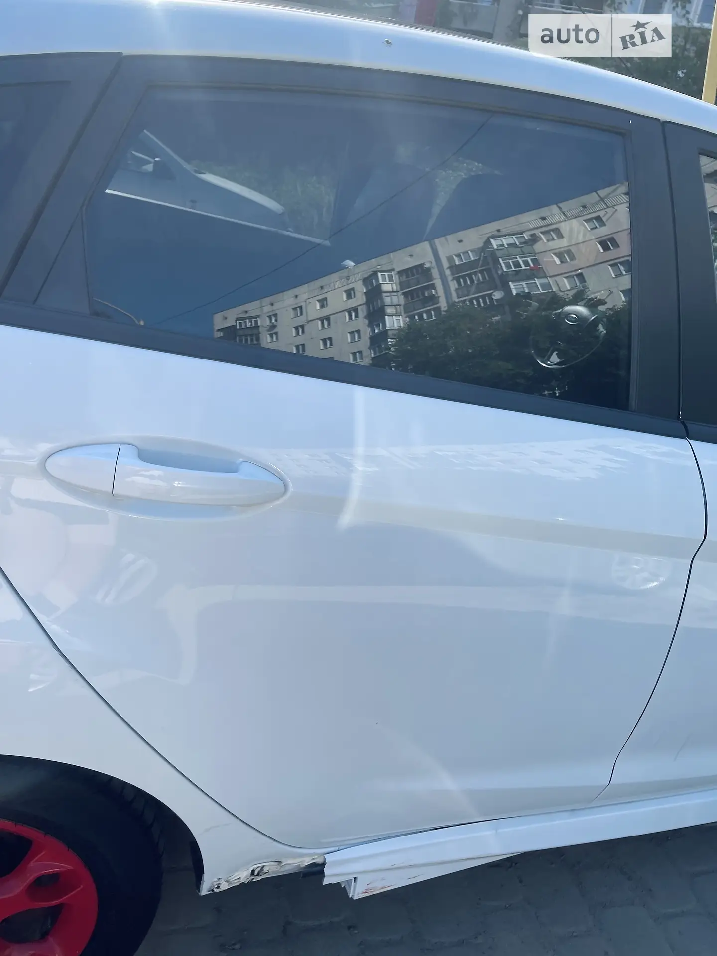 2013 Ford Fiesta - мініатюра 23