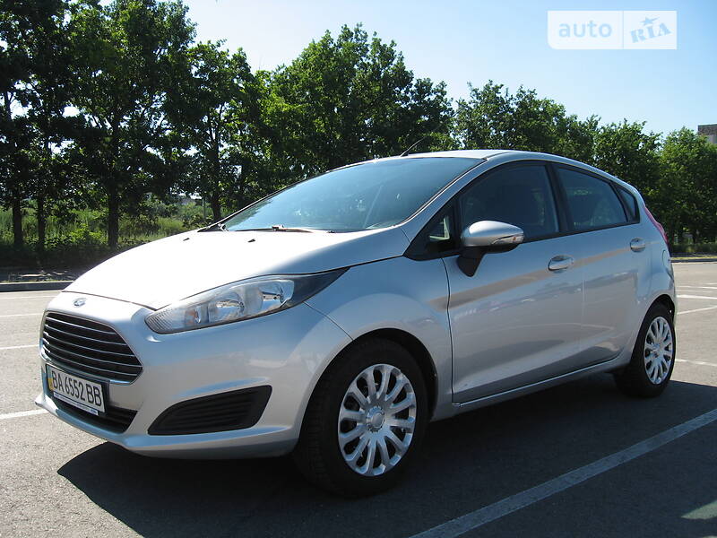 Хэтчбек Ford Fiesta 2012 в Кропивницком