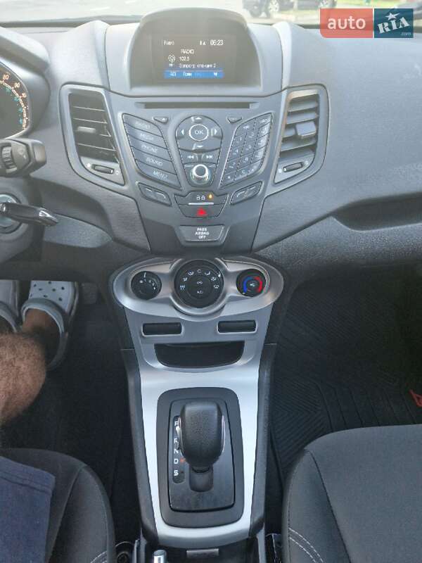 Седан Ford Fiesta 2019 в Киеве