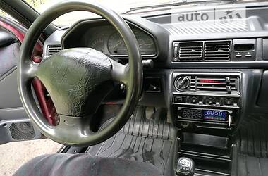 Хэтчбек Ford Fiesta 1994 в Тростянце