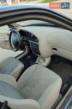 Хэтчбек Ford Fiesta 1998 в Умани