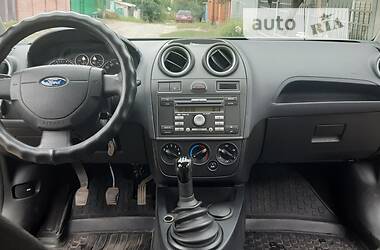 Хетчбек Ford Fiesta 2008 в Сумах