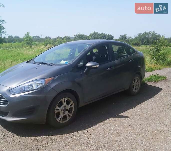 Седан Ford Fiesta 2015 в Днепре фото 6 Седан Ford Fiesta 2015 в Днепре