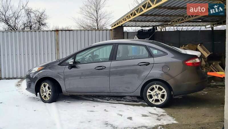 Седан Ford Fiesta 2015 в Днепре фото 15 Седан Ford Fiesta 2015 в Днепре