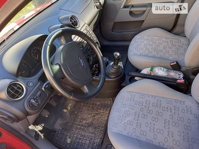 Хэтчбек Ford Fiesta 2002 в Павлограде